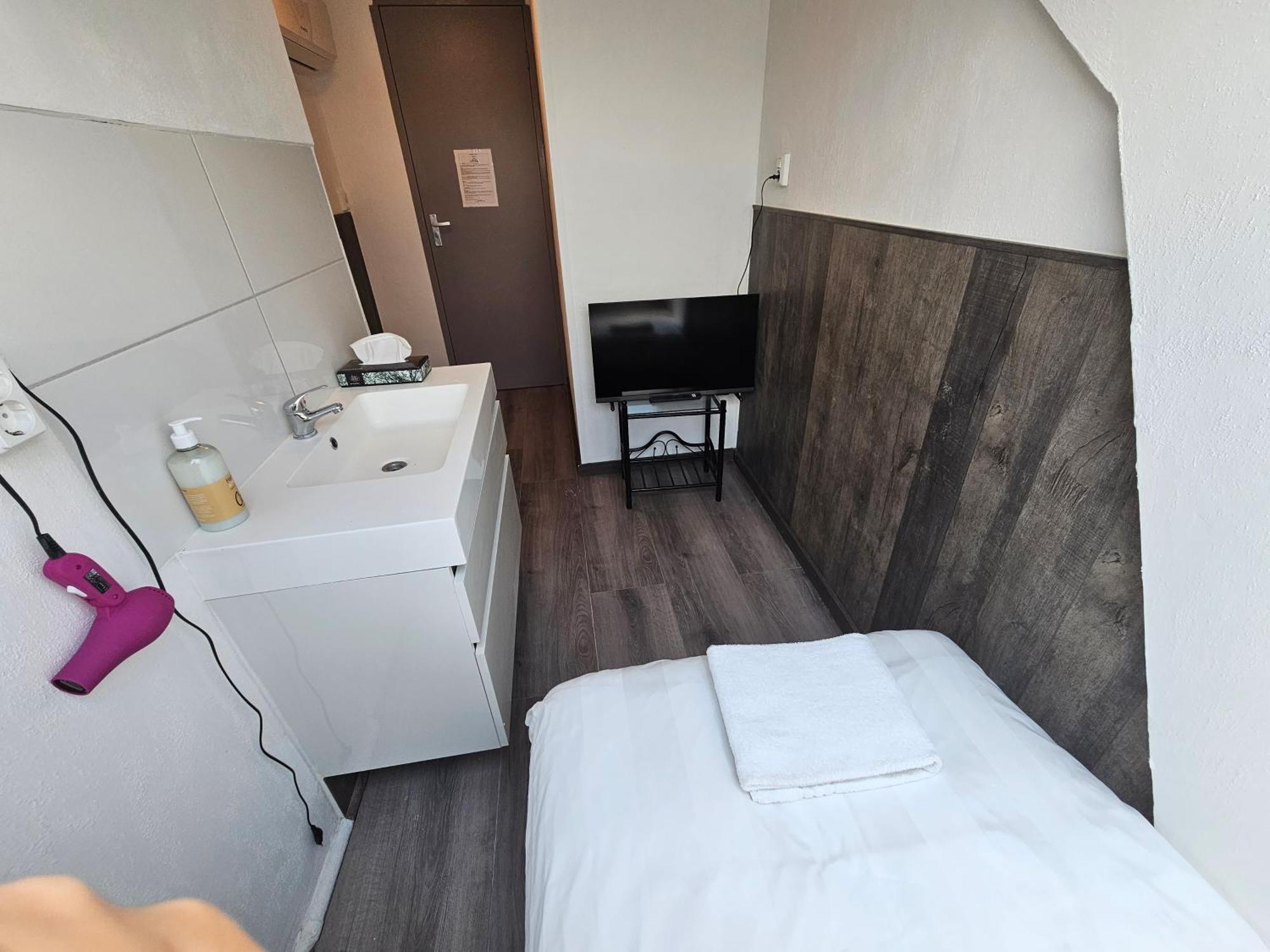Hotel-Chao Nl 24 Hours Open 2* Utrecht